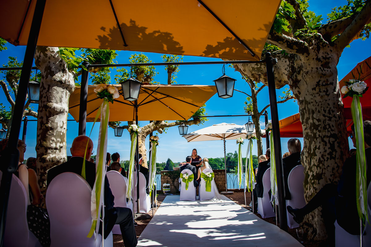 Burg Crass Hochzeit Erfahrung Stilvoll Heiraten In Eltville Am Rhein